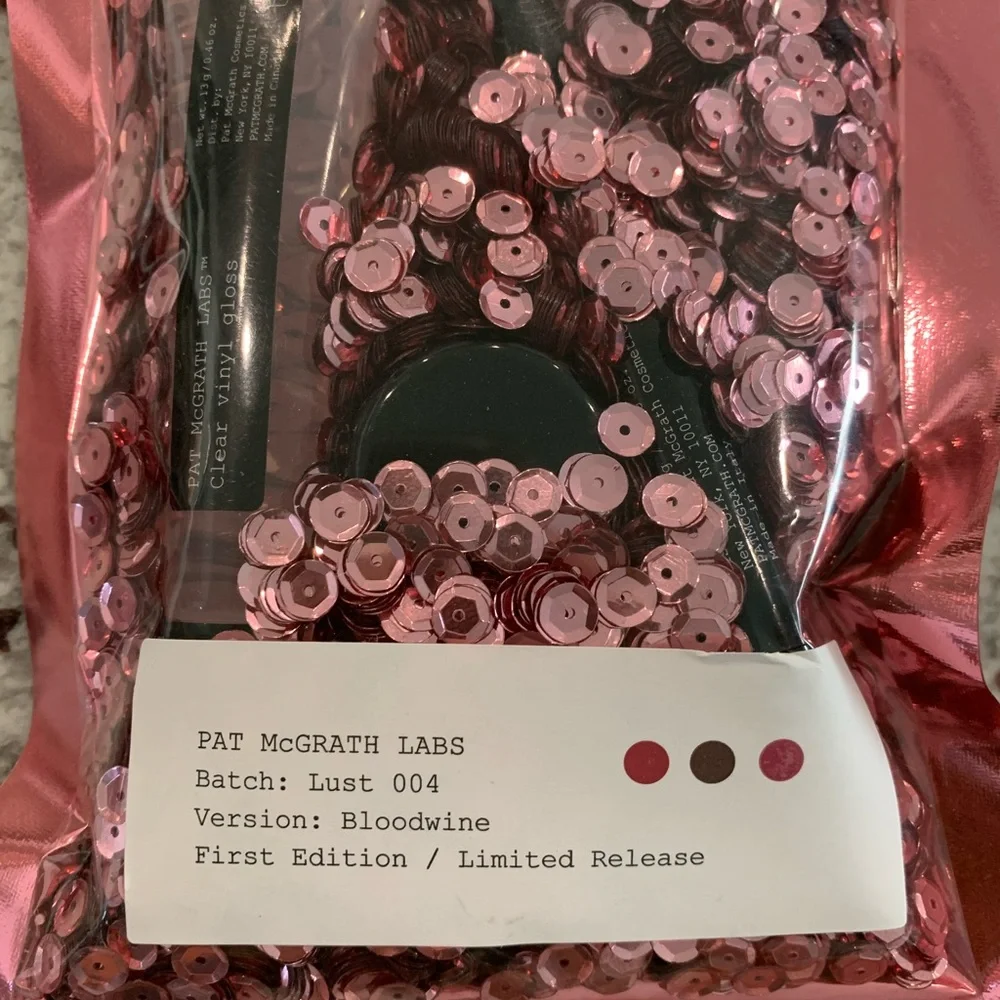 PAT‎ McGRATH LABS Lust 004 Lipstick Kit Bloodwine